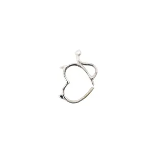 PIERCING CORAÇÃO DIABINHO  - BANHADO A RÓDIO BRANCO