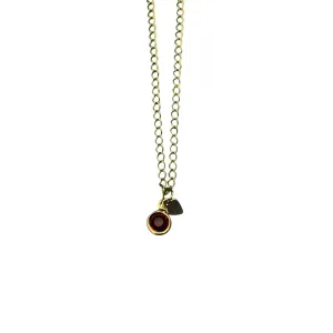 TORNOZELEIRA ELO GRUMET FINO COM CORAÇÃO LISO PEQUENO E PONTO DE LUZ VERMELHO- BANHADO A OURO 18K