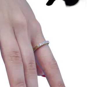 ANEL APARADOR COM  MICRO ZIRCONIA CRISTAL Nº 17- BANHADO A OURO 18K