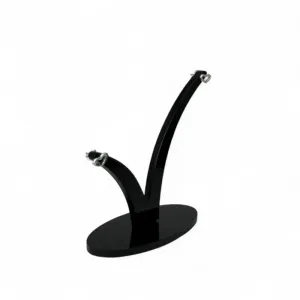 BRINCO PEQUENO CORAÇÃO TORTO VAZADO - BANHADO A PRATA 925