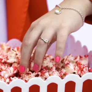 PULSEIRA INFANTIL UNICÓRNIO RESINADO - BANHADO A RÓDIO BRANCO