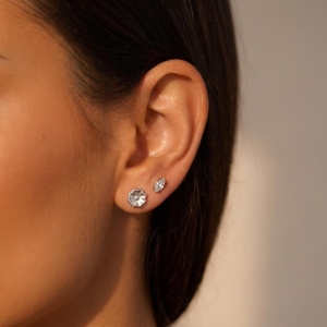 BRINCO DUPLA FLOR SIMPLES E GOTA ZIRCONIA  - PRATA 925