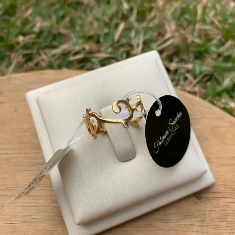 ANEL ONDA TRABALHADA LISO Nª17- BANHADO A OURO 18K