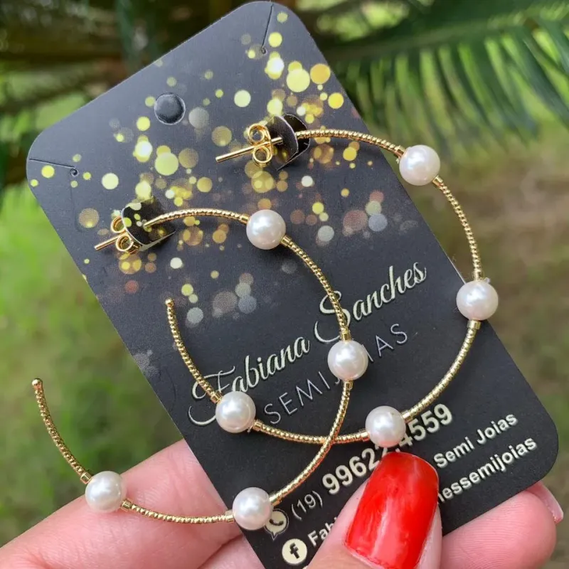 ARGOLA TRABALHADA COM 4 PÉROLAS NA ARGOLA - BANHADO A OURO 18K