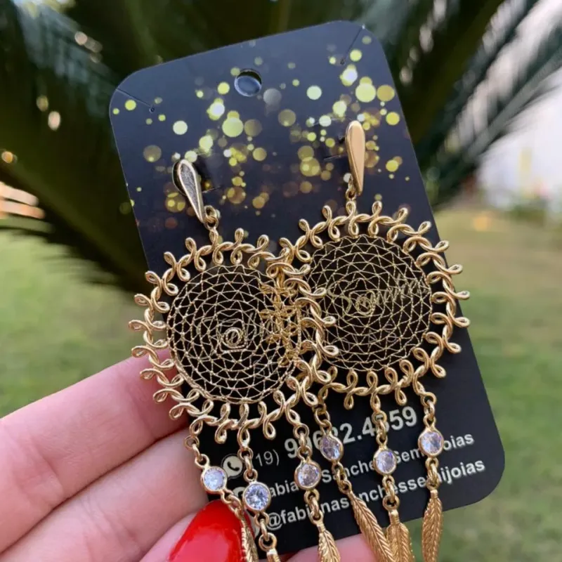 BRINCO MÉDIO FILTRO DOS SONHOS - BANHADO A OURO 18K