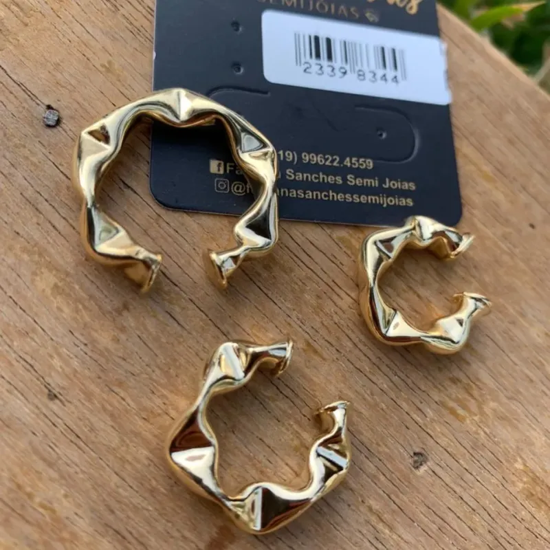 PIERCING FAKE TRABALHADO ONDAS 3 PEÇAS-  BANHADO A OURO 18K