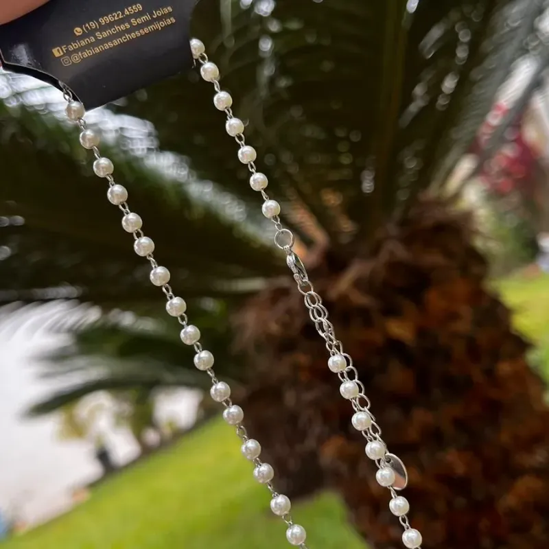 CHOKER PÉROLA INTEIRA COM EXTENSOR - BANHADO A RÓDIO BRANCO