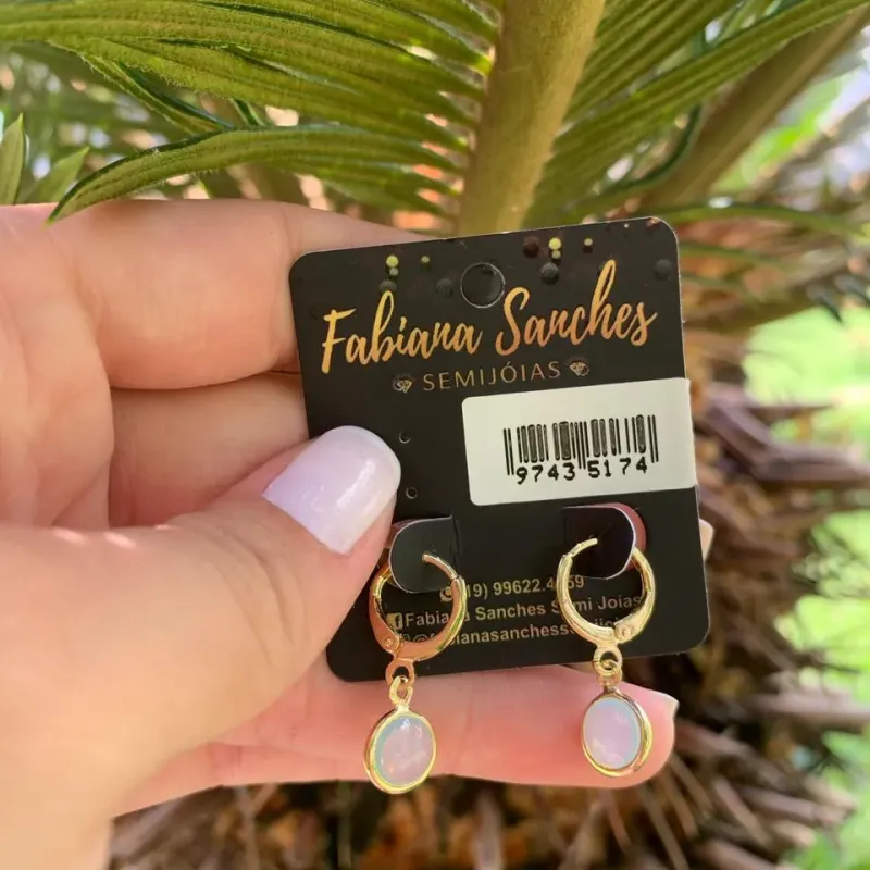 BRINCO ARGOLA BOLA FRUTA COR- BANHADO A OURO 18K