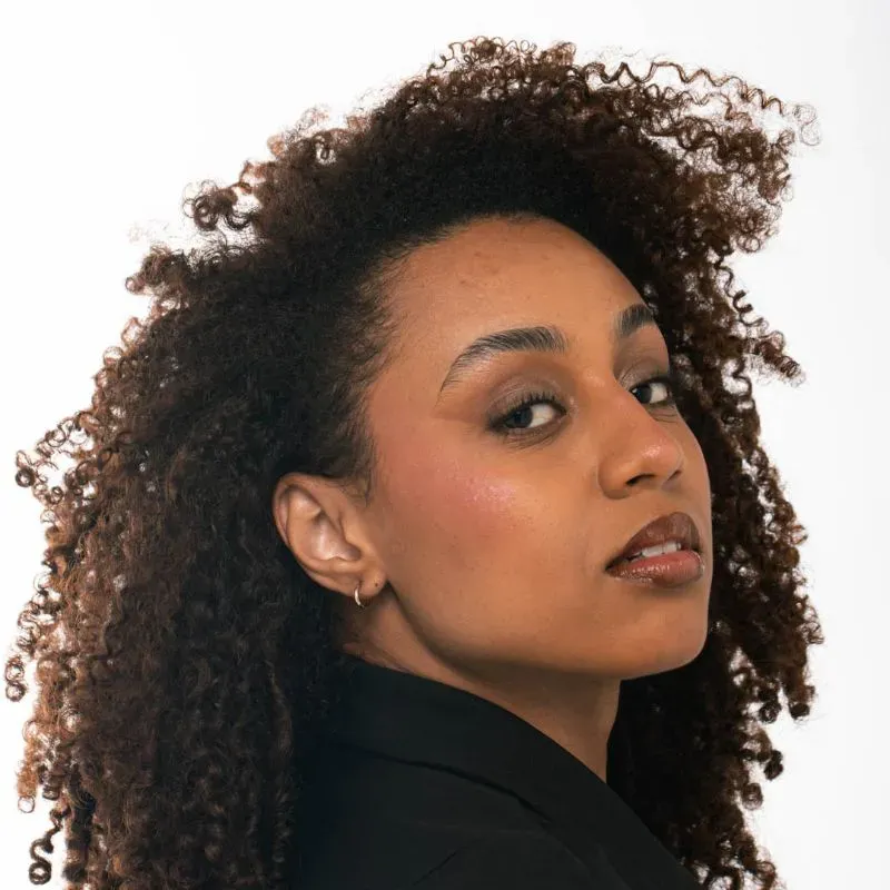 BRINCO ARGOLA DE TARRACHA LISA PEQUENA - BANHADO A OURO 18K