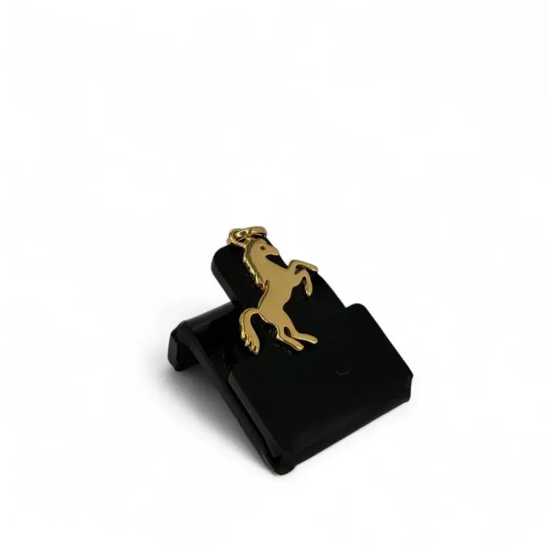 PINGENTE CAVALO PEQUENO LISO- BANHADO A OURO 18K