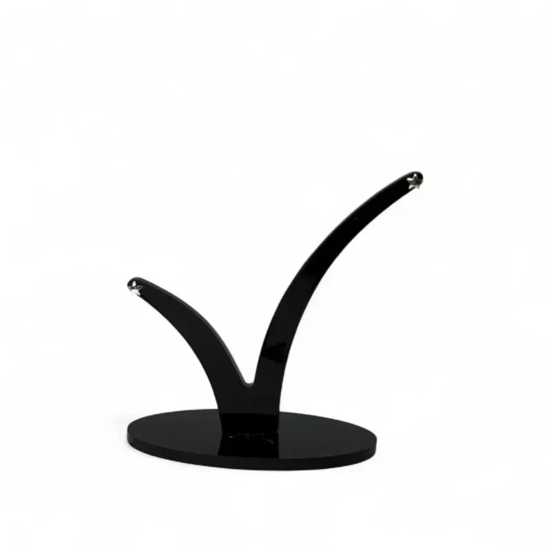 BRINCO PEQUENO ESTRELA LISA PEQUENA- BANHADO A PRATA 925