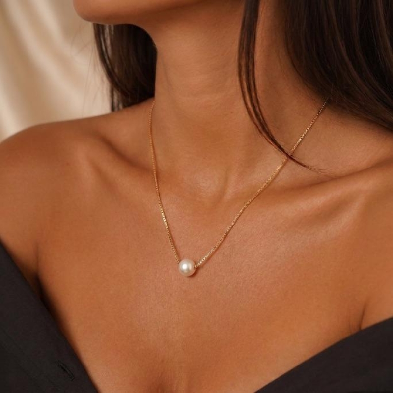 CORRENTE VENEZIANA COM PÉROLA LISA - BANHADO A OURO 18K