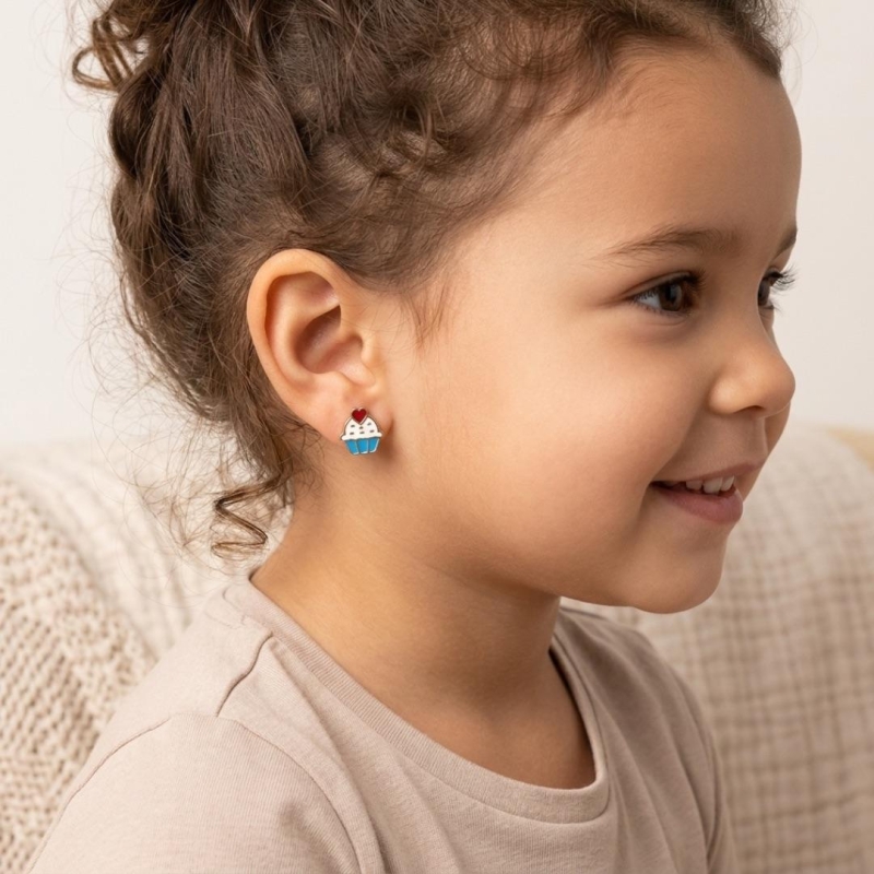 BRINCO INFANTIL CUPCAKE RESINADO  -BANHADO A RÓDIO BRANCO