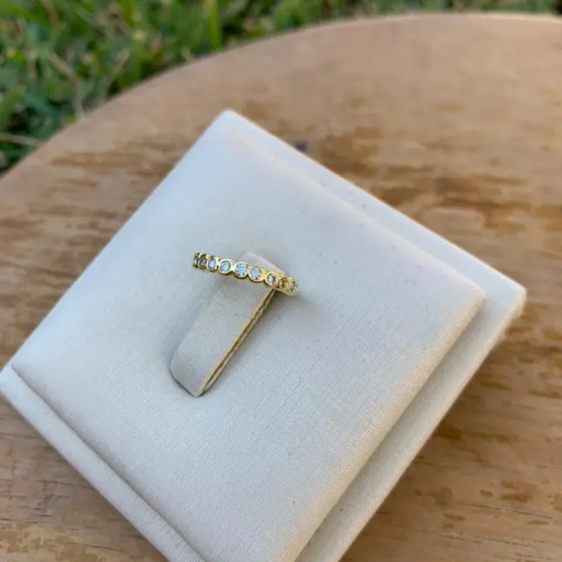 PIERCING ARGOLA CLICK COM ZIRCONIA REDONDA - BANHADO A OURO 18K PIERCING ARGOLA CLICK COM ZIRCONIA REDONDA - BANHADO A OURO 18K