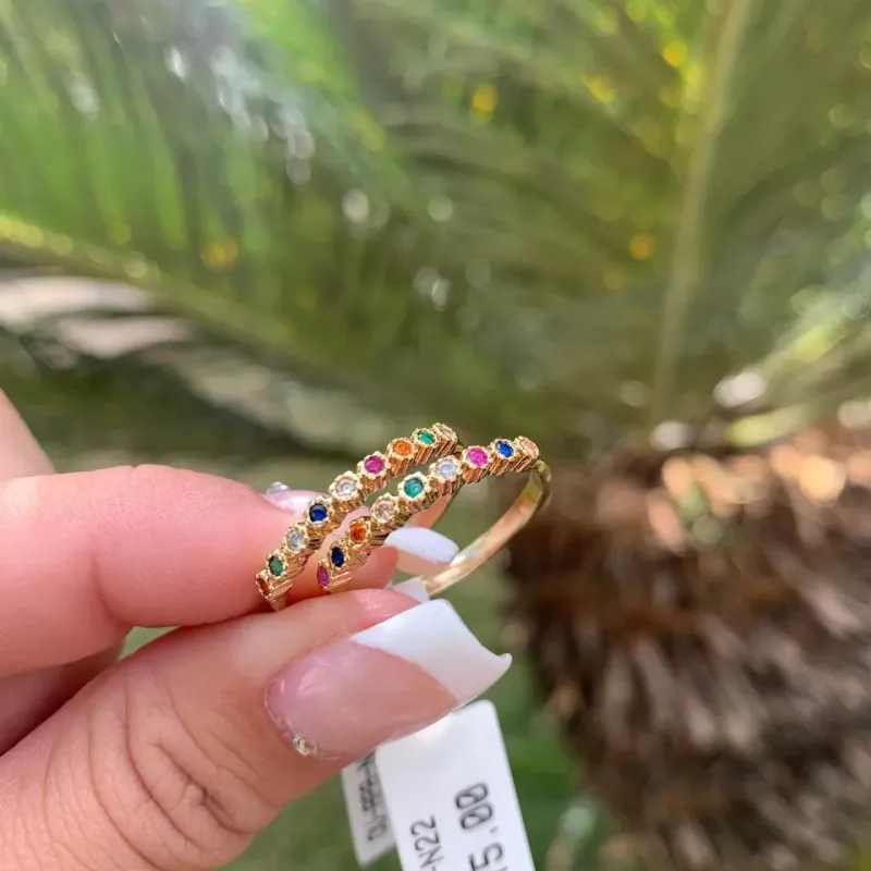 ANEL APARADOR DE ALIANÇA PEDRINHA REDONDA MAXI COLORS Nº21-  BANHADO A OURO 18K ANEL APARADOR DE ALIANÇA PEDRINHA REDONDA MAXI COLORS Nº21-  BANHADO A OURO 18K