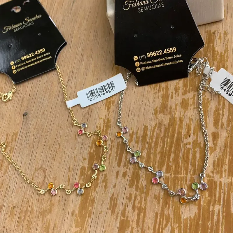 TORNOZELEIRA ELO PORTUGUÊS EXTRA FINO COM ZIRCONIA COLORS REDONDA  - BANHADO A OURO 18K TORNOZELEIRA ELO PORTUGUÊS EXTRA FINO COM ZIRCONIA COLORS REDONDA  - BANHADO A OURO 18K