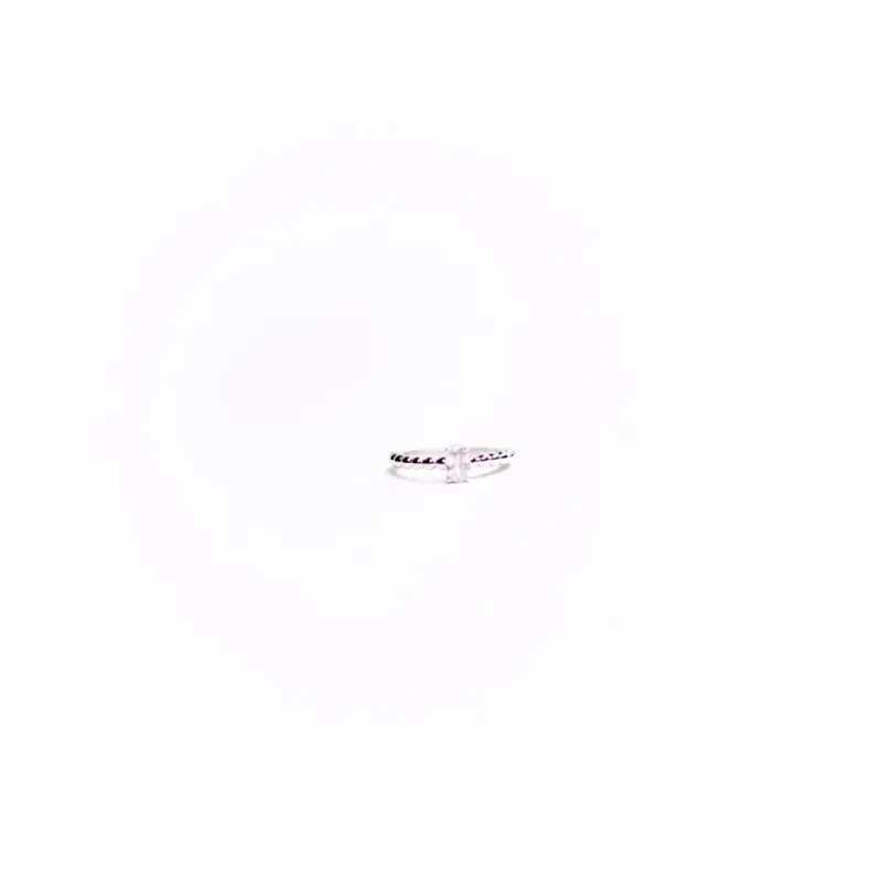 ANEL SOLITÁRIO ZIRCONIA OVAL ARO COM DETALHES EM BOLINHAS  Nº21  - BANHADO A RÓDIO BRANCO ANEL SOLITÁRIO ZIRCONIA OVAL ARO COM DETALHES EM BOLINHAS  Nº21  - BANHADO A RÓDIO BRANCO