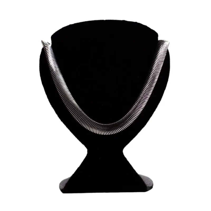 CHOKER LAMINADO LACRAIA GROSSO COM EXTENSOR   - BANHADO A RÓDIO BRANCO CHOKER LAMINADO LACRAIA GROSSO COM EXTENSOR   - BANHADO A RÓDIO BRANCO