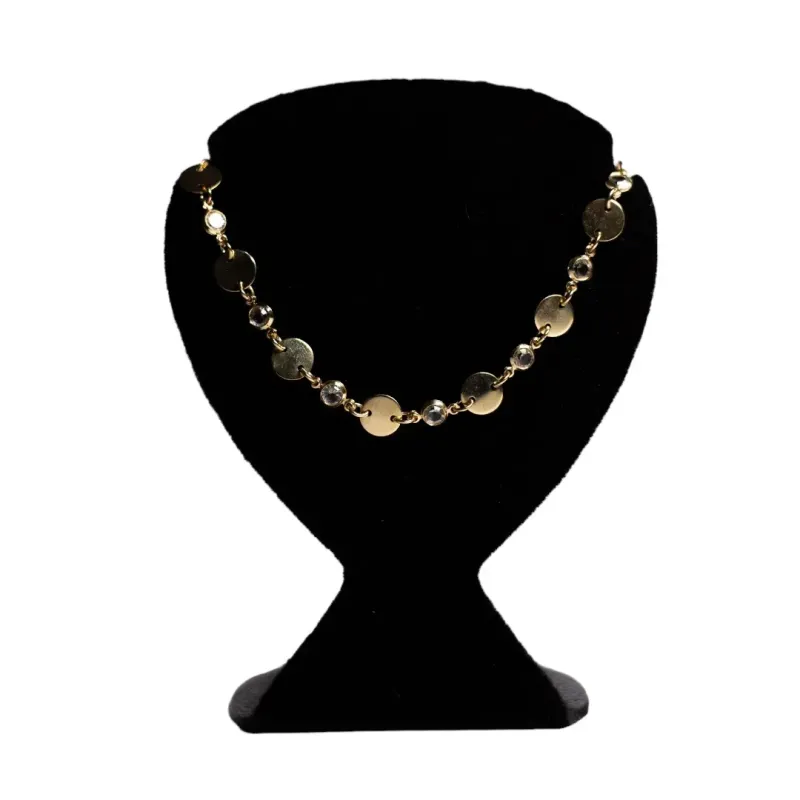 CHOKER CORRENTE MEDALHAS COM PONTOS DE LUZ ZIRCO. COM EXTENSOR - BANHADO A OURO 18K CHOKER CORRENTE MEDALHAS COM PONTOS DE LUZ ZIRCO. COM EXTENSOR - BANHADO A OURO 18K