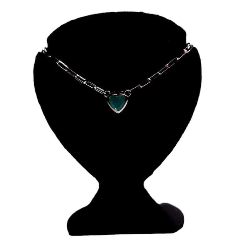 CORRENTE CARTHIE MEDIA COM CORAÇÃO ZIRCONIA VERDE AGUA C/ EXTENSOR  -BANHADA A RÓDIO BRANCO CORRENTE CARTHIE MEDIA COM CORAÇÃO ZIRCONIA VERDE AGUA C/ EXTENSOR  -BANHADA A RÓDIO BRANCO