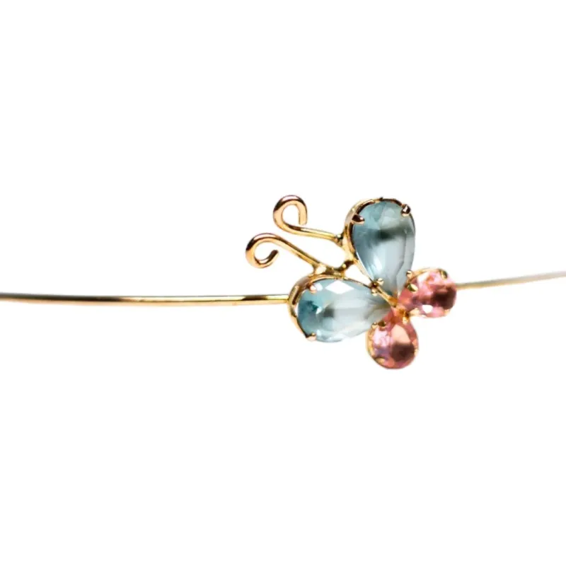 TIARA BORBOLETA AZUL E ROSE DE FERRO FILHA- BANHADO A OURO 18K TIARA BORBOLETA AZUL E ROSE DE FERRO FILHA- BANHADO A OURO 18K