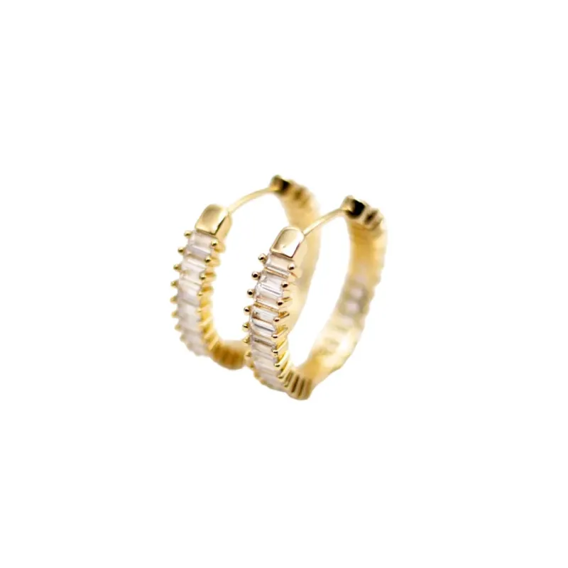 BRINCO ARGOLA COM  NAVETE CRISTAL CRAVEJADA ROSÉ GOLDE - BANHADO A OURO 18K BRINCO ARGOLA COM  NAVETE CRISTAL CRAVEJADA ROSÉ GOLDE - BANHADO A OURO 18K