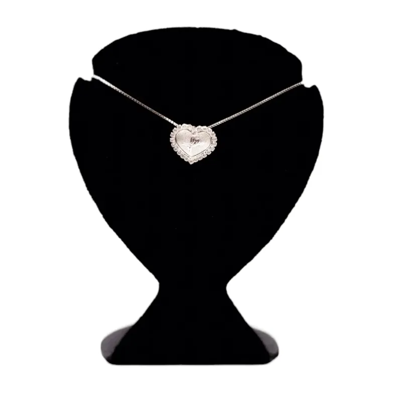 CORRENTE COM PINGENTE CORAÇÃO FÉ CRAVEJADO CRISTAL - BANHADO A RÓDIO BRANCO CORRENTE COM PINGENTE CORAÇÃO FÉ CRAVEJADO CRISTAL - BANHADO A RÓDIO BRANCO