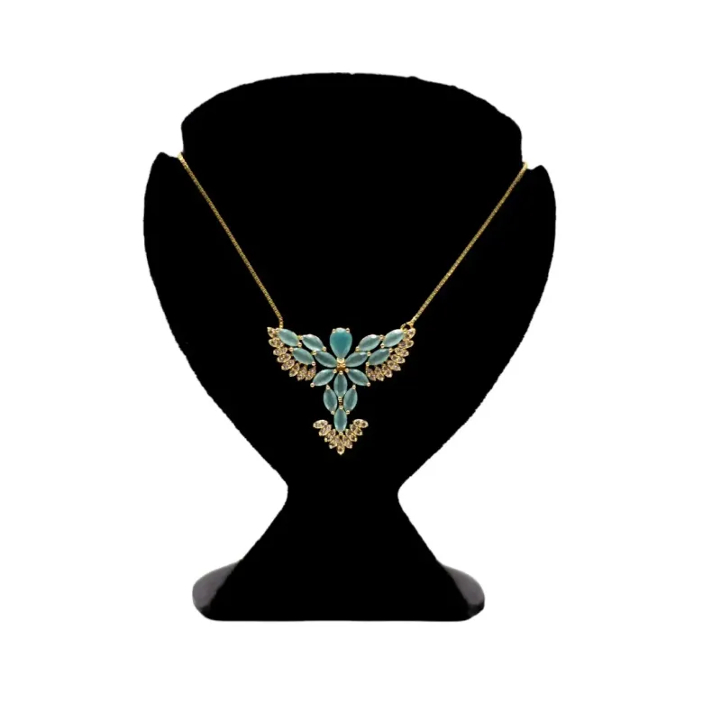 CORRENTE ESPÍRITO SANTO ZIRCONIA CRISTAL E VERDE -BANHADO A OURO 18K CORRENTE ESPÍRITO SANTO ZIRCONIA CRISTAL E VERDE -BANHADO A OURO 18K