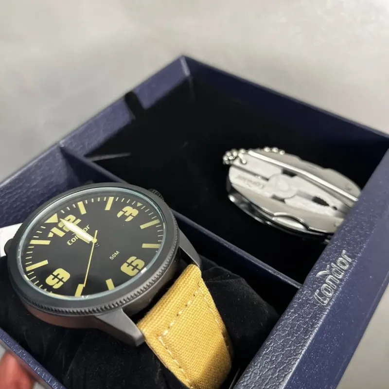 RELÓGIO CONDOR MASCULINO PRETO COM INTERIOR PRETO E BEGE PULSEIRA EM TECIDO BEGE-BRINDE MINI PORTA FERRAMENTAS PORTATIL CO2035NCFK5X   - BRINDE CANIVETE MO2115BP4P- COR PRETA RELÓGIO CONDOR MASCULINO PRETO COM INTERIOR PRETO E BEGE PULSEIRA EM TECIDO BEGE-BRINDE MINI PORTA FERRAMENTAS PORTATIL CO2035NCFK5X   - BRINDE CANIVETE MO2115BP4P- COR PRETA