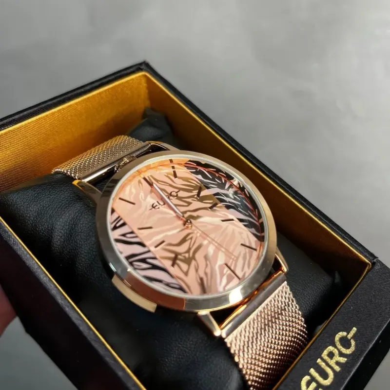 RELÓGIO EURO FEMININO ROSÉ COM INTERIOR ZEBRA EU2033BXJ4X- COR DOURADA RELÓGIO EURO FEMININO ROSÉ COM INTERIOR ZEBRA EU2033BXJ4X- COR DOURADA