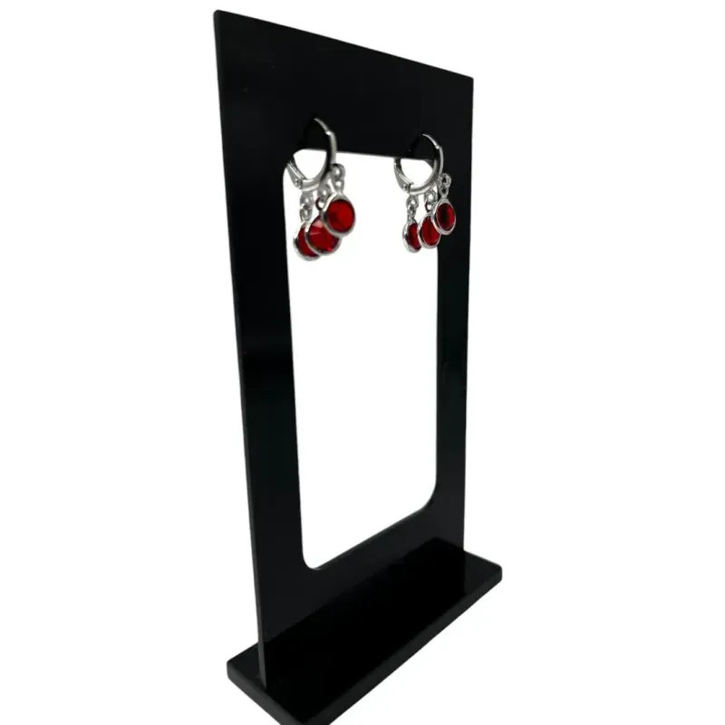 BRINCO ARGOLA PONTO DE LUZ TRIPLO VERMELHO - BANHADO A RÓDIO BRANCO BRINCO ARGOLA PONTO DE LUZ TRIPLO VERMELHO - BANHADO A RÓDIO BRANCO