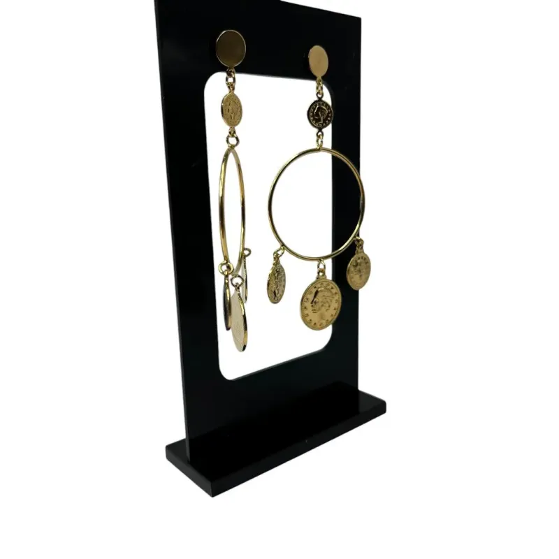 BRINCO MEDIO PENDURADO ARGOLA MEDALHAS COM IMAGEM - BANHADO A OURO 18K BRINCO MEDIO PENDURADO ARGOLA MEDALHAS COM IMAGEM - BANHADO A OURO 18K