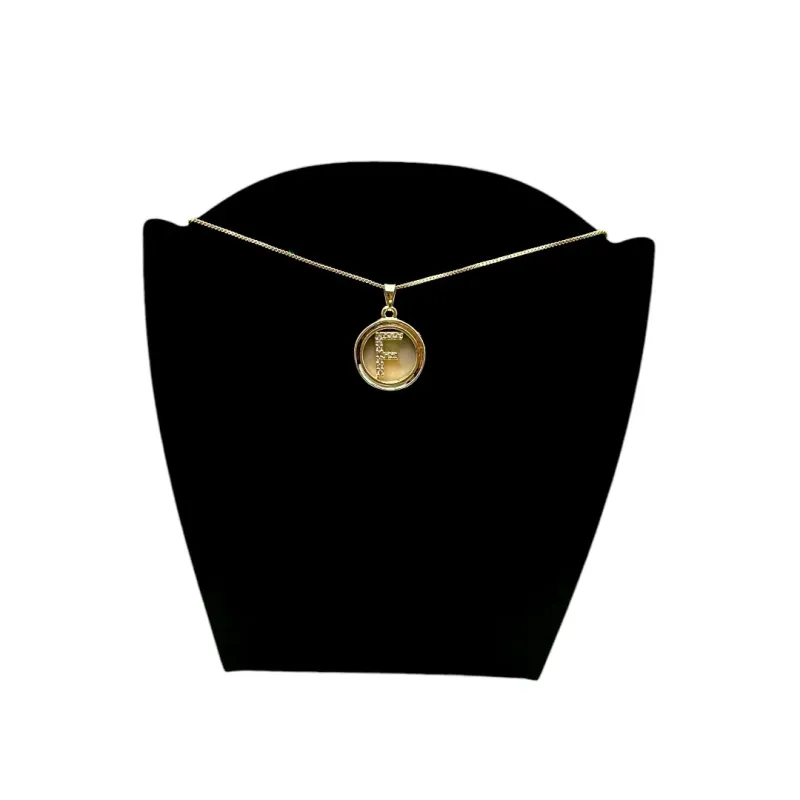 CORRENTE VENEZIANA COM INCIAL REDONDO F EM MADREPÉROLA E ZIRCONIA CRISTAL - BANHADO A OURO 18K CORRENTE VENEZIANA COM INCIAL REDONDO F EM MADREPÉROLA E ZIRCONIA CRISTAL - BANHADO A OURO 18K