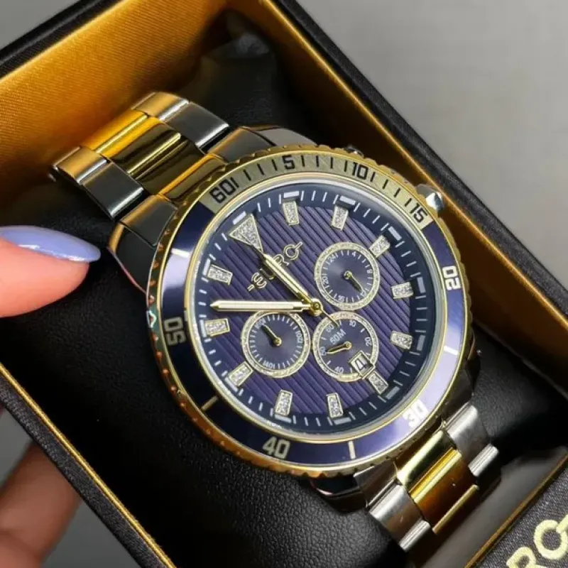 RELÓGIO EURI DOURADO E PRATA PULSEIRA EM AÇO INTERIOR AZUL COM MICRO ZIRCONIA CRAVADA  - COR DOURADO E PRATA RELÓGIO EURI DOURADO E PRATA PULSEIRA EM AÇO INTERIOR AZUL COM MICRO ZIRCONIA CRAVADA  - COR DOURADO E PRATA