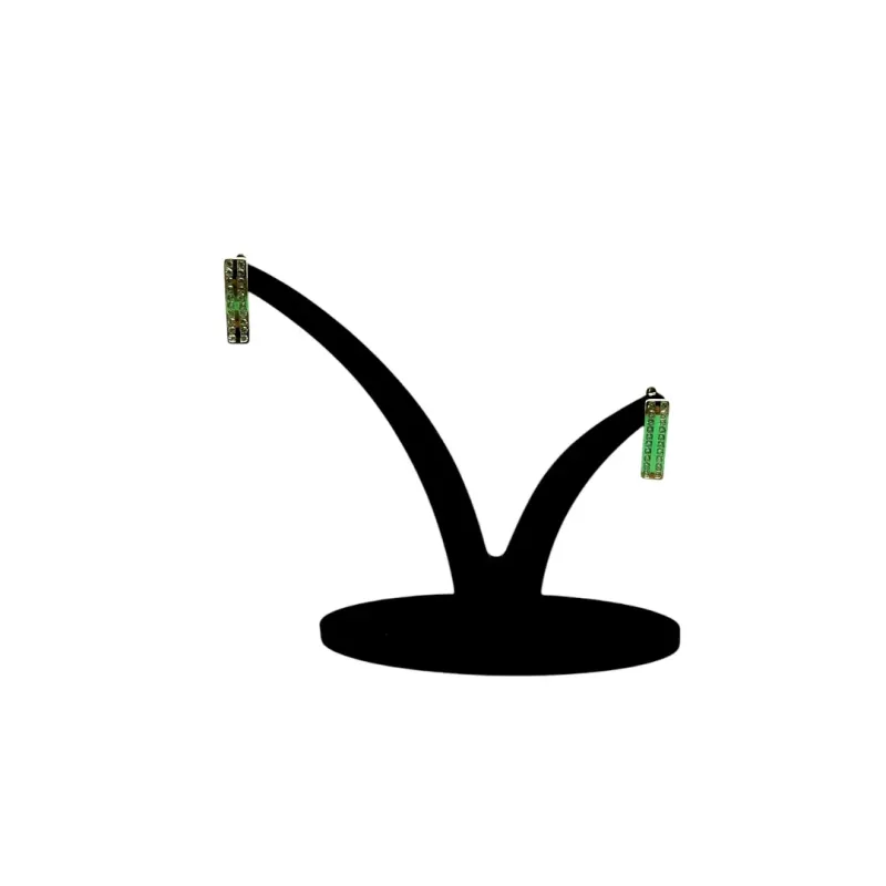 BRINCO ARGOLA ABAULADO COM DETALHES MÉDIO COM ZIRCONIA CRISTAL - BANHADO A OURO 18K BRINCO ARGOLA ABAULADO COM DETALHES MÉDIO COM ZIRCONIA CRISTAL - BANHADO A OURO 18K