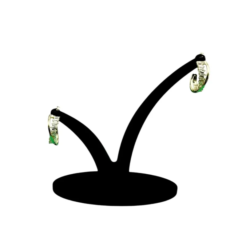 BRINCO ARGOLA DUPLA COM FIO LISO E CRAVAÇÃO DE NAVETE CRISTAL- BANHADO A OURO 18K BRINCO ARGOLA DUPLA COM FIO LISO E CRAVAÇÃO DE NAVETE CRISTAL- BANHADO A OURO 18K