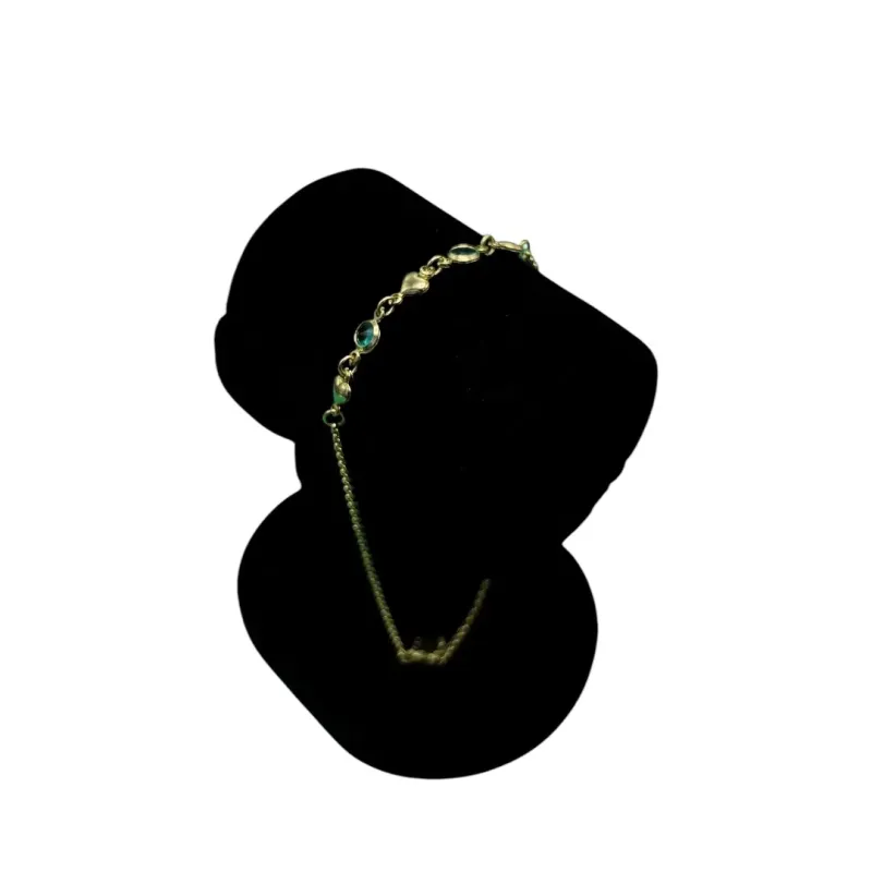 PULSEIRA ELO GRUMET FINO COM SEQUENCIA DE CORAÇÃO E ZIRCONIA VERDE DUPLA - BANHADO A OURO 18K PULSEIRA ELO GRUMET FINO COM SEQUENCIA DE CORAÇÃO E ZIRCONIA VERDE DUPLA - BANHADO A OURO 18K