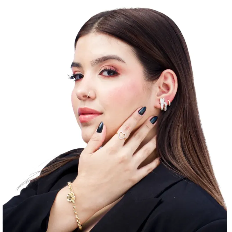 ANEL CORAÇÃO MEDIO VAZADO COM MICRO ZIRCONIA CRISTAL Nº16- BANHADO A OURO 18K ANEL CORAÇÃO MEDIO VAZADO COM MICRO ZIRCONIA CRISTAL Nº16- BANHADO A OURO 18K