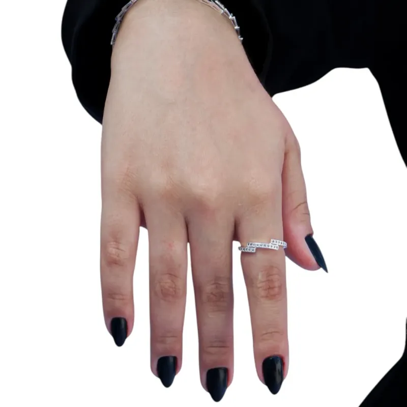 ANEL FIO TRIPLO COM MICRO ZIRCONIA CRISTAL Nº 19- BANHADO A OURO 18K ANEL FIO TRIPLO COM MICRO ZIRCONIA CRISTAL Nº 19- BANHADO A OURO 18K