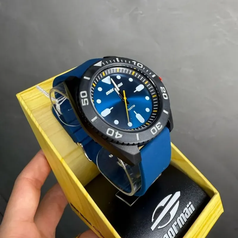 RELÓGIO MORMAII PRETO COM PULSEIRA AZUL BORRACHA FUNDO AZUL METALICO  MOPC21JC/8A - COR AZUL RELÓGIO MORMAII PRETO COM PULSEIRA AZUL BORRACHA FUNDO AZUL METALICO  MOPC21JC/8A - COR AZUL