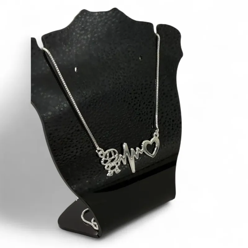 CORRENTE VENEZIANA COM BATIMENTO CARDIACO MENINO E CORAÇÃO LISO - BANHADO A PRATA 925 CORRENTE VENEZIANA COM BATIMENTO CARDIACO MENINO E CORAÇÃO LISO - BANHADO A PRATA 925