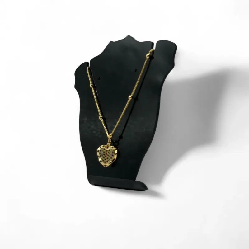 CORRENTE VENEZIANA COM BOLINHAS PINGENTE CORAÇÃO DETALHADO CRAVEJADO COM MICROZIRCONIA COLORIDA- BANHADO A OURO 18K CORRENTE VENEZIANA COM BOLINHAS PINGENTE CORAÇÃO DETALHADO CRAVEJADO COM MICROZIRCONIA COLORIDA- BANHADO A OURO 18K