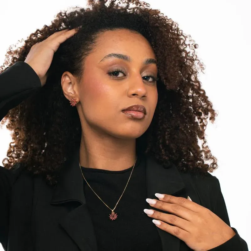 CONJUNTO CORRENTE VENEZIANA COM PINGENTE FLOR 10 PÉTALAS ZIRCONIA PINK - BANHADO A PRATA 925 CONJUNTO CORRENTE VENEZIANA COM PINGENTE FLOR 10 PÉTALAS ZIRCONIA PINK - BANHADO A PRATA 925