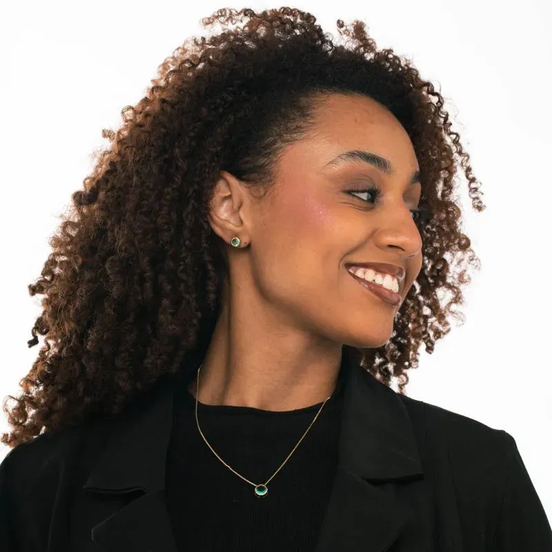 CONJUNTO CORRENTE VENEZIANA COM PINGENTE REDONDO VERDE CLARO COM BORDA  - BANHADO A OURO 18K CONJUNTO CORRENTE VENEZIANA COM PINGENTE REDONDO VERDE CLARO COM BORDA  - BANHADO A OURO 18K