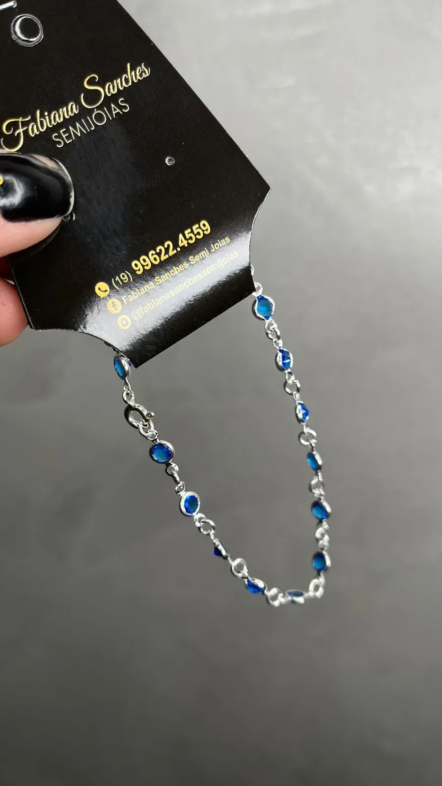 PULSEIRA COM PONTO DE LUZ AZUL ESCURO POR INTEIRO  -PRATA 925