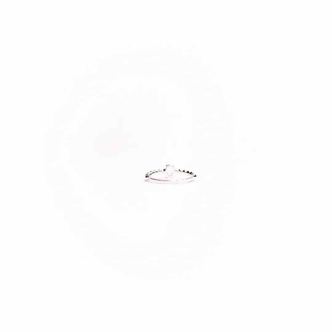 ANEL SOLITÁRIO ZIRCONIA OVAL ARO COM DETALHES EM BOLINHAS  Nº21  - BANHADO A RÓDIO BRANCO