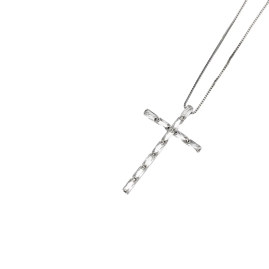 CORRENTE VENEZIANA CRUCIFIXO COM NAVETES CRISTAL 45CM - BANHADO A RÓDIO BRANCO