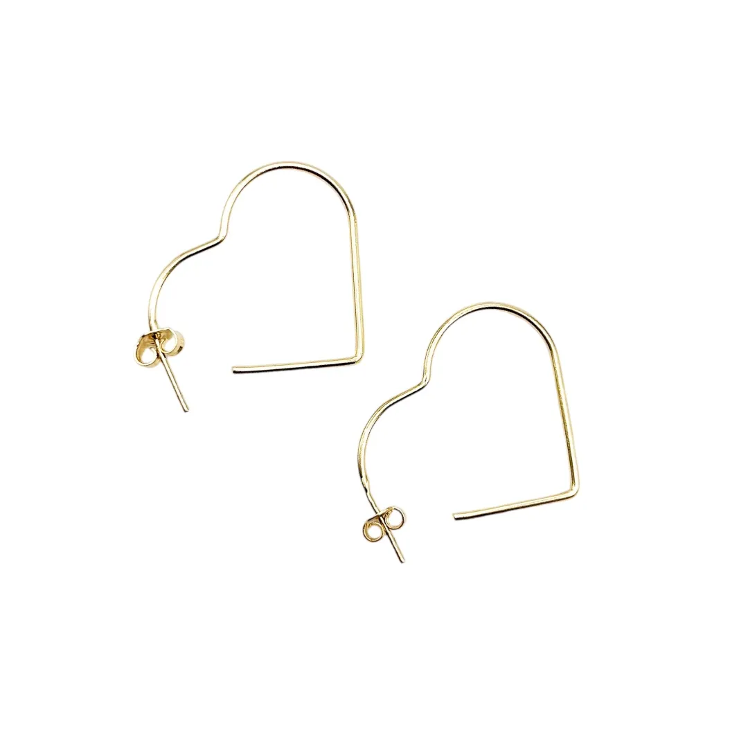BRINCO ARGOLA CORAÇÃO LISO MÉDIA - BANHADO A OURO 18K