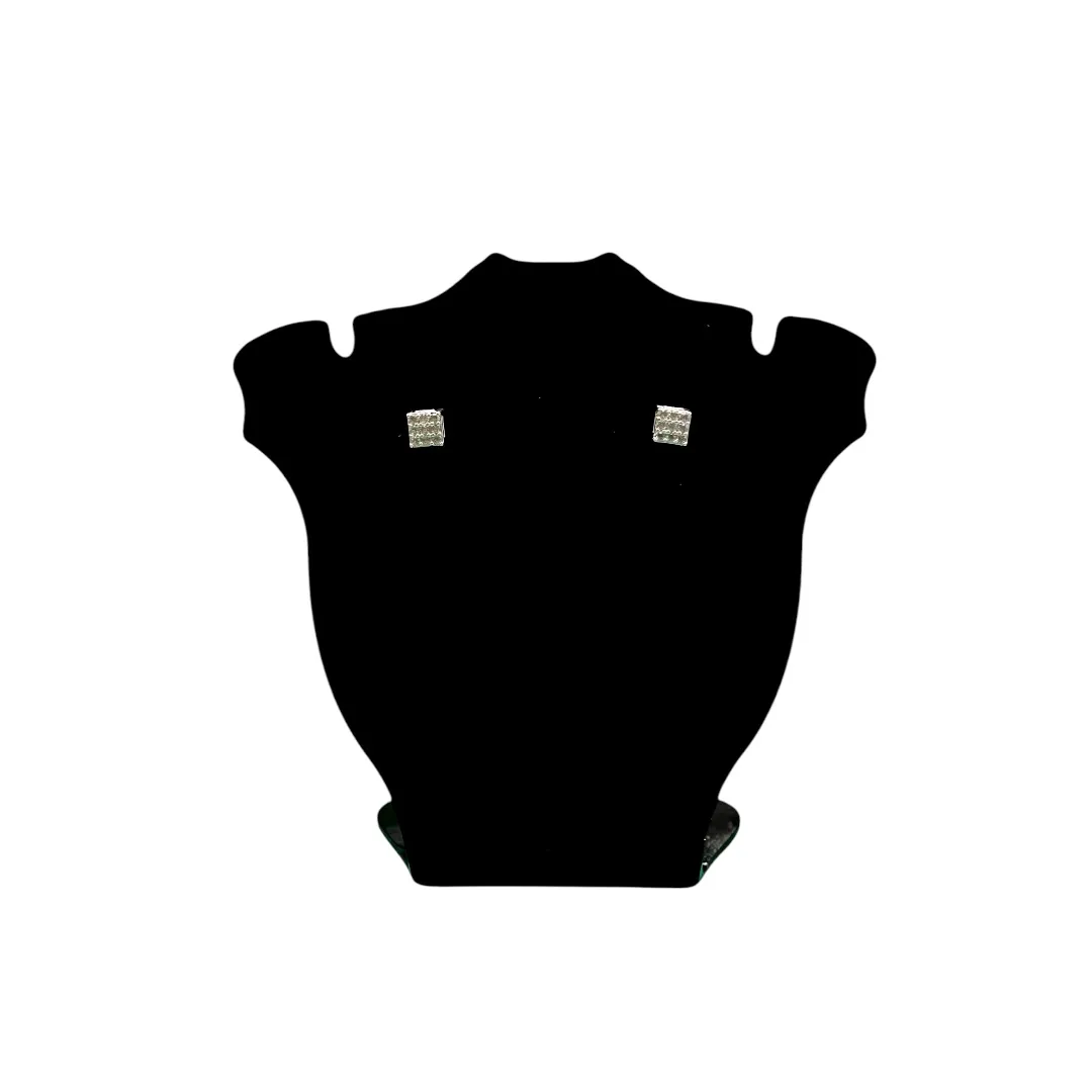 BRINCO PEQUENO QUADRADO CRAVADO COM MICRO ZIRCONIA CRISTAL - BANHADO A PRATA 925