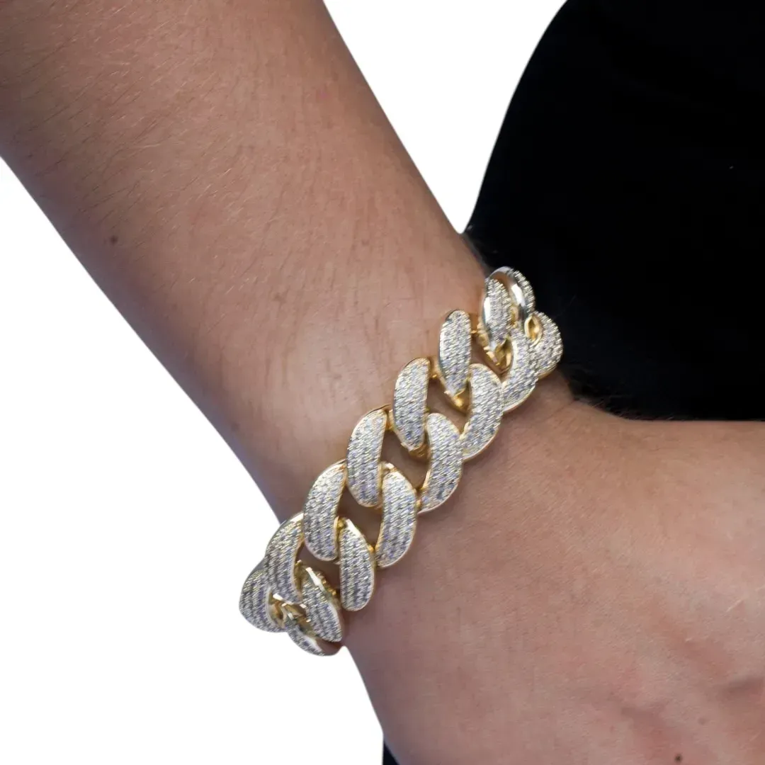 PULSEIRA GRUMET GROSSO CRAVEJADA COM ZIRCONIA CRISTAL E FECHO GAVETA - BANHADO A OURO 18K